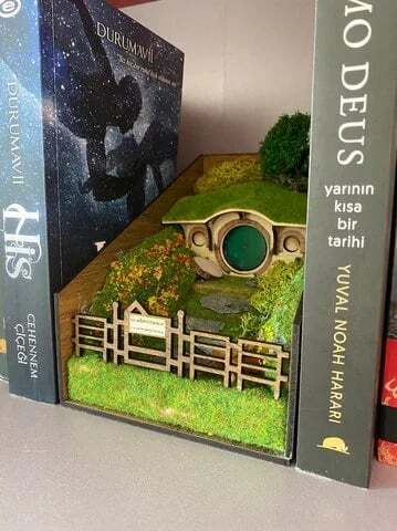 🔥Book Nook Book Shelf Insert Bilbo Baggins Home🔥